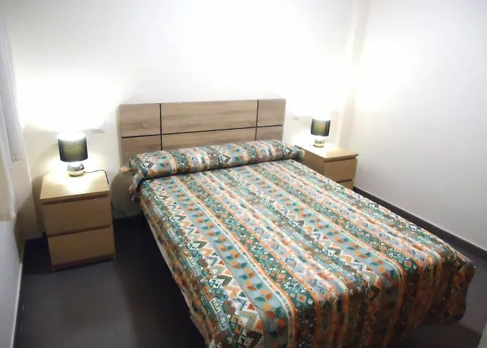 Edificio Papa Luna 아파트 *